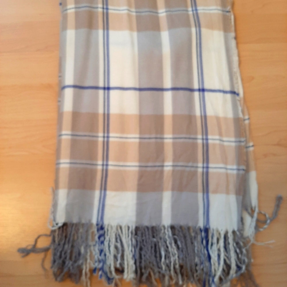 Fashion scarf